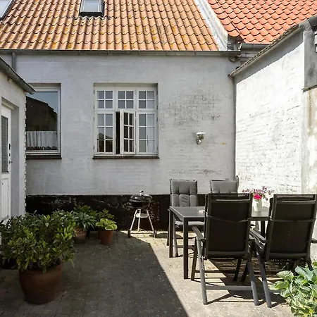 2 Bedroom Beautiful In