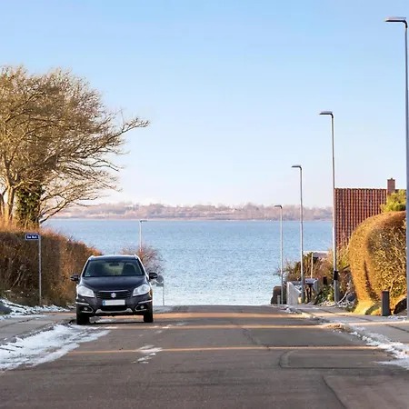 2 Bedroom Awesome In * 鲁德克丙