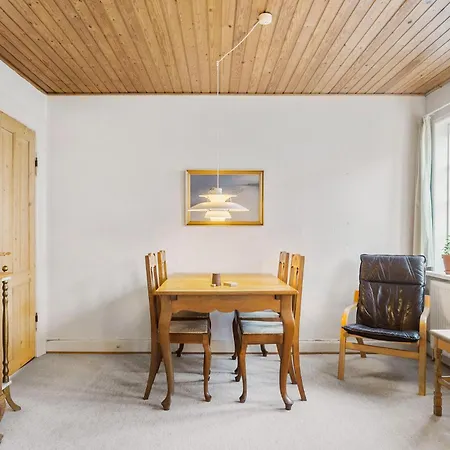 Holiday home 2 Bedroom Beautiful In